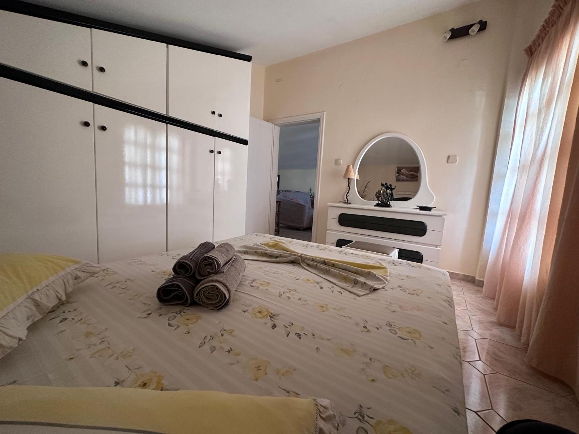 The Flower Apartments Toroni Exterior photo